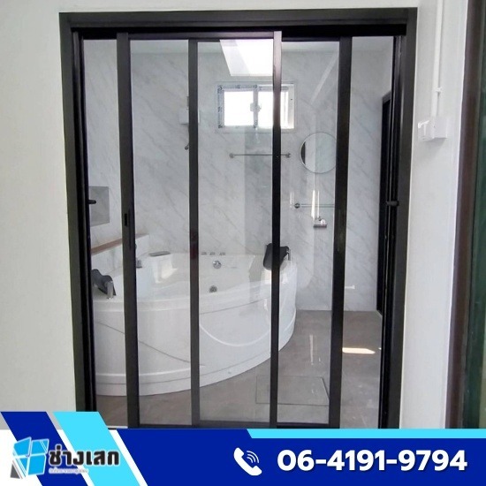 รับติดตั้งประตูกระจก