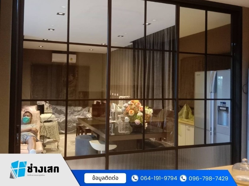 รับติดตั้งกระจกอลูมิเนียม